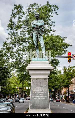 Statue en bronze d'Appomattox, South Washington Street et Prince Street, Alexandria, Virginia Banque D'Images