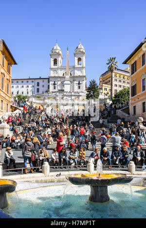 ROME, ITALIE - Le 9 mars 2013 : l'Espagne (Italien : Scalinata di Trinità dei Monti) sont un ensemble d'étapes à Rome, Italie Banque D'Images