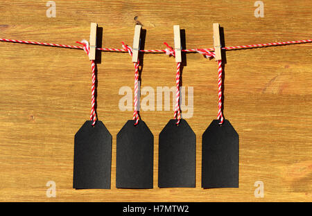 Tags : noir blanc sur l'arrière-plan de planches en bois Banque D'Images