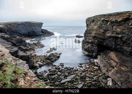 Panorama de la côte des Orcades paysage falaise Yesnaby 5 Banque D'Images