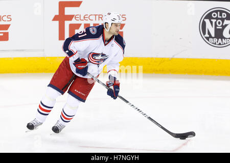 Jan 31, 2012 ; San Jose, CA, USA ; Columbus Blue Jackets défenseur fedor tyutin (51) se réchauffe avant le match contre les Sharks de San Jose à San Jose. hp pavilion défait 6-0 Columbus. Banque D'Images