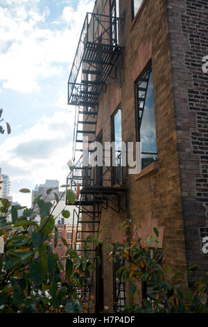 New York Fire Escapes à Chelsea Village sur le côté ouest de Manhattan Banque D'Images