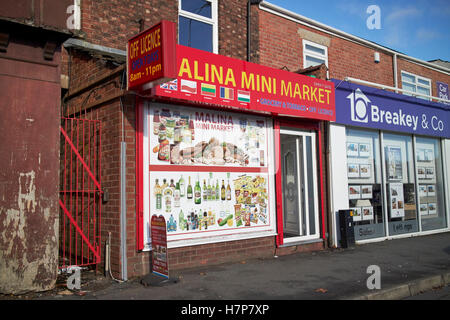 L'alimentation de l'Europe de mini-marché wigan england uk Banque D'Images