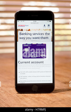 Site Web de la banque en ligne Tesco et application pour smartphone Banque D'Images