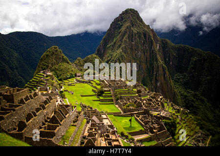 Ruines de Machu Picchu, Pérou Banque D'Images