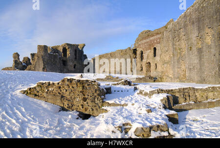 En hiver, le château de Denbigh Banque D'Images