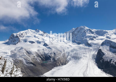 Vue sur montagnes et Dufourspitze de glacier du Gorner Gornergrat Banque D'Images