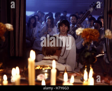 SOKO 5113 : in die falsche Richtung, D 1984, Regie : Kai Borsche, ROLAND MOMME JANTZ, Ausdruck : Sekte, rituel, Kerze, Zeremonie Banque D'Images