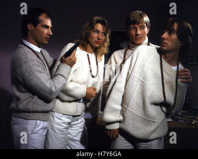 SOKO 5113 : in die falsche Richtung, D 1984, Regie : Kai Borsche, HANS-GEORG PANCZAK, SABINE KAACK, Manfred Zapatka, ROLAND MOMME JANTZ, Ausdruck : Waffe, Bedrohung Banque D'Images