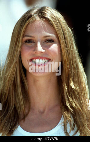 HEIDI KLUM CANNES FRANCE 17 Mai 2000 Banque D'Images