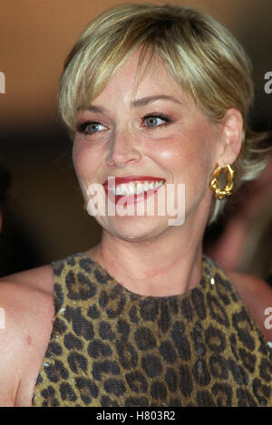 SHARON STONE SPACE COWBOYS PREMIERE 57E FESTIVAL INTERNATIONAL DU FILM DE VENISE Venise ITALIE 30 Août 2000 Banque D'Images