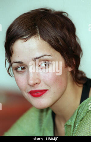 ROSE BYRNE 'GODDESS OF 1967' PHOTOCALL FILM FESTIVAL Venise ITALIE 03 Septembre 2000 Banque D'Images