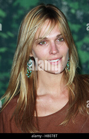 MOLLY SIMS DESIGNER STUDIOS LA VENTE DE GARAGE PARMOUNT USA 18 novembre 2000 Banque D'Images