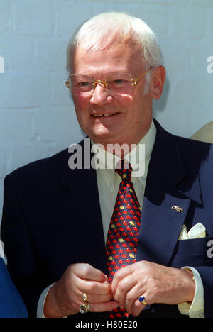 JOHN INMAN ELSTREE FILM STUDIOS ELSTREE ANGLETERRE 27 Juin 1999 Banque D'Images