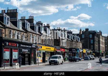 Ecosse - Royaume-Uni - ÉDIMBOURG - 14.05.2016 La vie quotidienne dans les rues Store Banque D'Images
