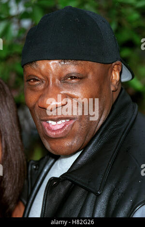 MICHAEL CLARKE DUNCAN 'voir' LA PREMIERE PLACE LA HOLLYWOOD USA 25 Février 2001 Banque D'Images