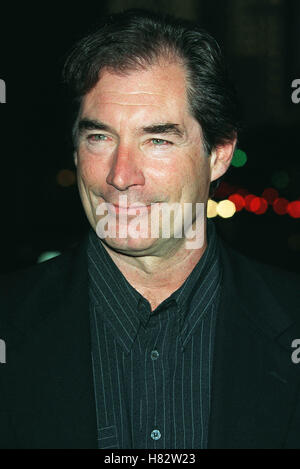 TIMOTHY DALTON 'AMERICAN OUTLAWS' PREM FILM HOLLYWOOD LOS ANGELES USA 14 Août 2001 Banque D'Images