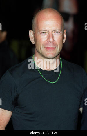 BRUCE WILLIS "bandits" FILM PREMIER LA HOLLYWOOD LA USA 04 Octobre 2001 Banque D'Images