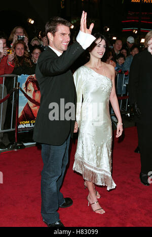 PENELOPE CRUZ et TOM CRUISE 'VANILLA SKY' PREMIÈRE MONDIALE LOS ANGELES USA 10 décembre 2001 Banque D'Images