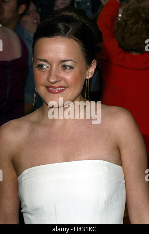 DIANE BURKE SAVON AWARDS 2002 BBC Television Centre LONDON ANGLETERRE 18 Mai 2002 Banque D'Images