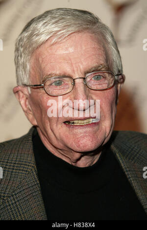 BLAKE EDWARDS 54 WRITERS GUILD AWARDS BEVERLY HILLS LOS ANGELES USA 02 Mars 2002 Banque D'Images