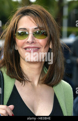 MARINA SIRTIS CLOCKSTOPPERS PREMIERE FILM STUDIOS PARAMOUNT LOS ANGELES USA 17 Mars 2002 Banque D'Images