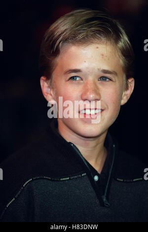 HALEY JOEL OSMENT 'K-PAX' FILM PREMIERE LOS ANGELES USA 22 Octobre 2001 Banque D'Images