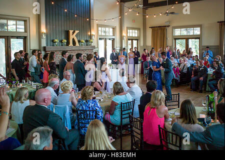 Réception de mariage ; Creek Club à I'sur ; Mt. Agréable, près de Charleston, Caroline du Sud, USA Banque D'Images