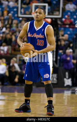 28 février 2010, Sacramento, CA, USA ; Los Angeles Clippers guard Eric Gordon (10) au cours du premier trimestre contre les Sacramento Kings, à l'ARCO Arena. Los Angeles Los Angeles défait 97-92. Banque D'Images