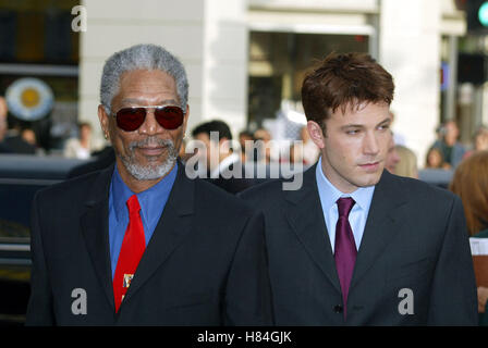 MORGAN FREEMAN et Ben Affleck SOMME DE TOUTES LES PEURS PREMIER FILM WESTWOOD LOS ANGELES USA 29 mai 2002 Banque D'Images