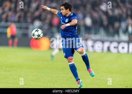 Rafael da Silva (Lyon), 2 novembre 2016 - Football : Football / Ligue des Champions Groupe H match entre la Juventus FC 1-1 Olympique Lyonnais au Juventus Stadium à Turin, Italie. (Photo Maurizio Borsari/AFLO) Banque D'Images