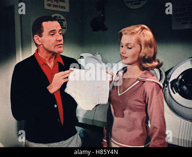 Ein Ehebett zur sonde, (sous l'arbre miam-miam) USA 1963, Regie : David Swift, Jack Lemmon, CAROL LYNLEY, Ausdruck : Slip, Wäsche Banque D'Images