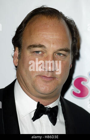 JAMES BELUSHI 15E CAROUSEL OF HOPE BALL Beverly Hilton Hotel BEVERLY HILLS LA USA 15 Octobre 2002 Banque D'Images