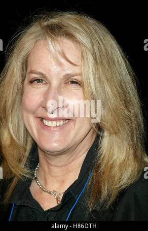 BETTY THOMAS I SPY WORLD PREMIERE CINERAMA DOME HOLLYWOOD LOS ANGELES USA 23 Octobre 2002 Banque D'Images