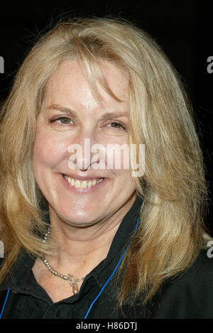 BETTY THOMAS I SPY WORLD PREMIERE CINERAMA DOME HOLLYWOOD LOS ANGELES USA 23 Octobre 2002 Banque D'Images