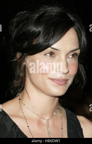 FAMKE JANSSEN I SPY WORLD PREMIERE CINERAMA DOME HOLLYWOOD LOS ANGELES USA 23 Octobre 2002 Banque D'Images