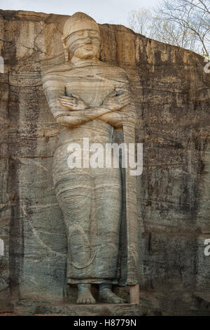 Bouddha Statue colossale au Sri Lanka Banque D'Images