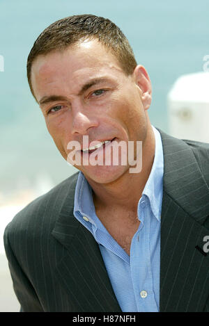 JEAN-CLAUDE VAN DAMME AU FESTIVAL DE CANNES CANNES FRANCE 18 Mai 2003 Banque D'Images