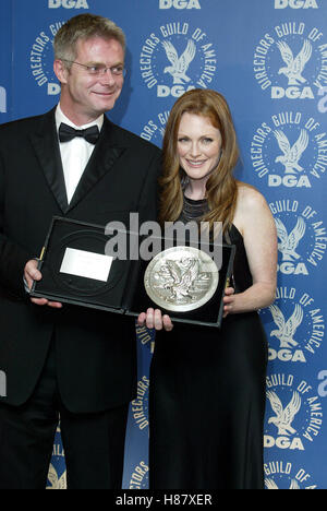 STEPHEN DALDRY Julianne Moore 55ÈME DGA AWARDS CENTURY PLAZA HOTEL CENTURY CITY LOS ANGELES USA 01 Mars 2003 Banque D'Images