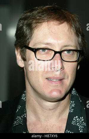 JAMES SPADER Les documents du Pentagone PREMIERE PACIFIC DESIGN CENTER LOS ANGELES LA USA 04 Mars 2003 Banque D'Images