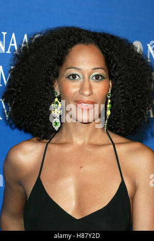 TRACEE ELLIS ROSS 34ÈME NAACP IMAGE AWARDS UNIVERSAL AMPHITHEATRE BURBANK LOS ANGELES USA 08 Mars 2003 Banque D'Images