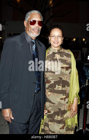 MORGAN FREEMAN & MYRNA DREAMCATCHER US PREMIERE WESTWOOD LOS ANGELES USA 19 Mars 2003 Banque D'Images