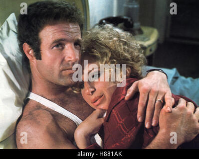 Drôle de dame, (drôle de dame) USA 1975, Regie : Herbert Ross, James Caan, Barbra Streisand, Ausdruck : Paar, Umarmung Banque D'Images