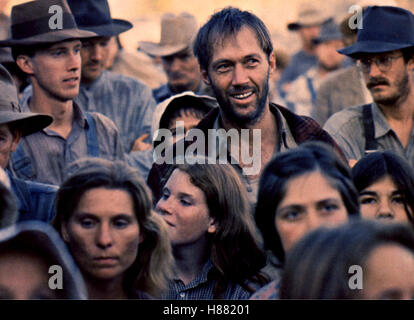 Dieses Land ist mein Land, (WWW.PASSIWEB.COM) USA 1976, Regie : Hal Ashby, David Carradine, Ausdruck : Menschen Banque D'Images