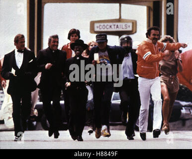 Auf dem autoroute ist die Hölle los, (la CANNONBALL RUN) USA 1980, Regie : Hal Needham, Roger Moore, Dean Martin, Sammy Davis JR., Burt Reynolds Banque D'Images