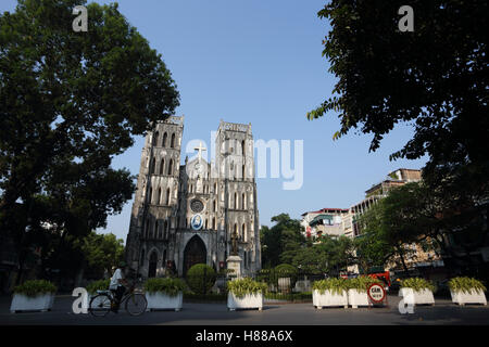 Cathédrale St Joseph sur Nha Tho street à Hanoi. Banque D'Images