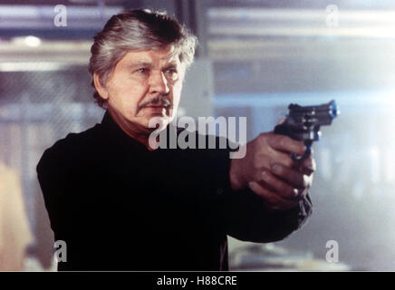 Das Weiße im Auge, (mort IV : LA RÉPRESSION) USA 1987, Regie : Jack Lee Thompson, Charles BRONSON, Ausdruck : Revolver Banque D'Images