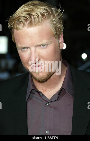 JAKE BUSEY PREMIER FILM MONDE IDENTITÉ GRAUMANS CHINESE THEATRE LOS ANGELES USA 23 avril 2003 Banque D'Images