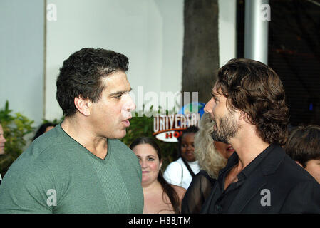 LOU FERRIGNO & Eric Bana HULK WORLD FILM PREMIRE UNIVERSAL CITYWALK BURBANK LOS ANGELES USA 17 Juillet 2003 Banque D'Images