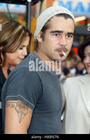 COLIN FARRELL Lara Croft Tomb Raider : LE CR CHINESE THEATRE HOLLYWOOD LOS ANGELES USA 21 Juillet 2003 Banque D'Images